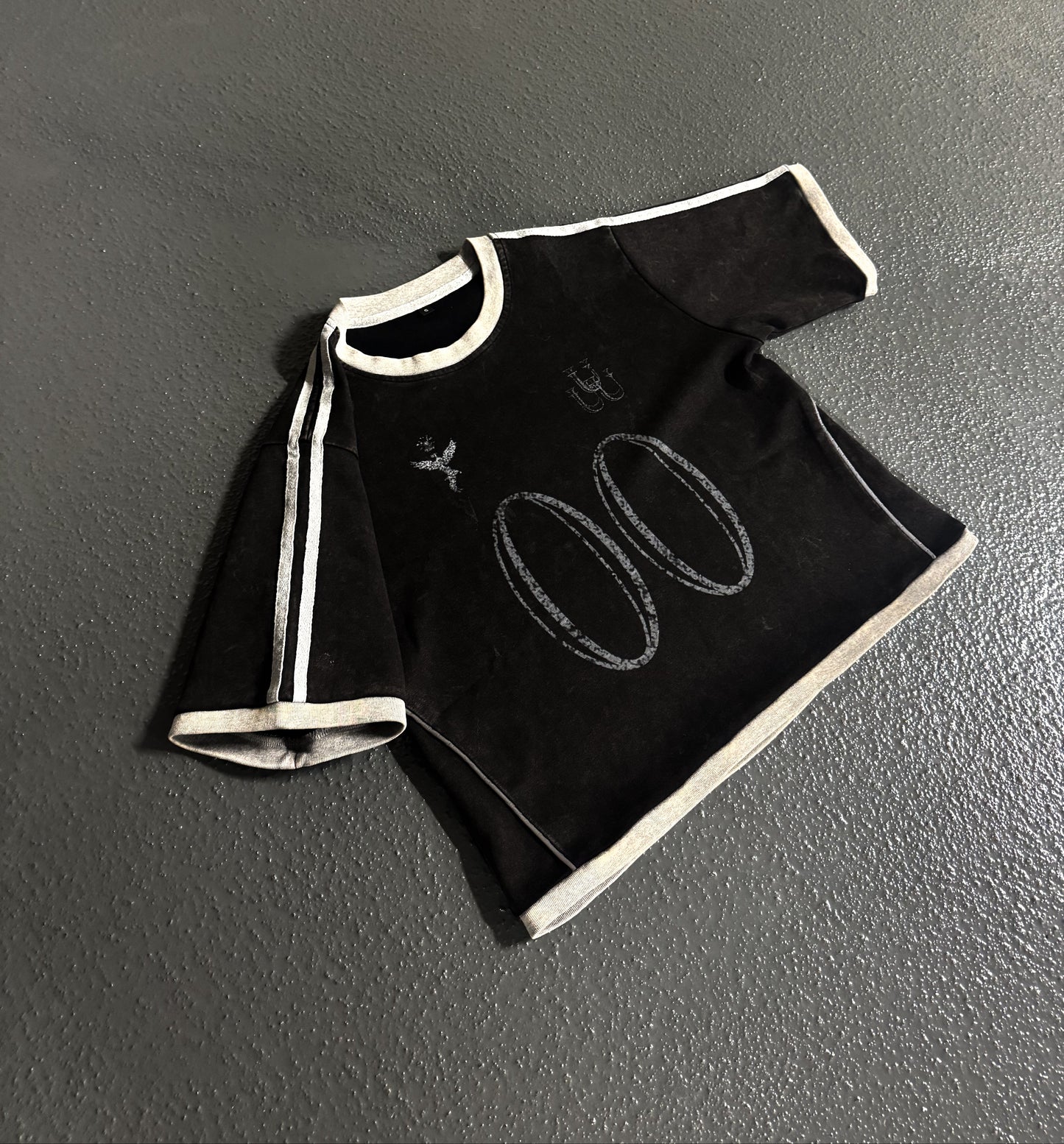ABXXYS TEE